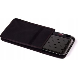 Hard grill grate set with protective grilling gloves