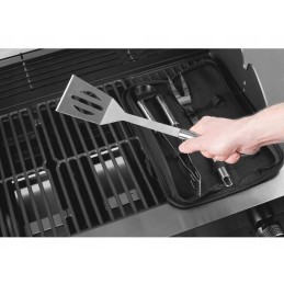 Kepsninės reikmenys dėkle