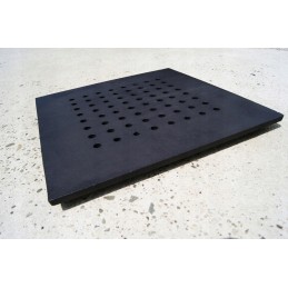 Sustiprintos ketaus grotelės, matmenys: 24x30