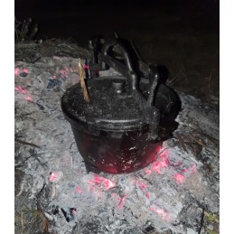 Ketaus medžioklinis virdulys, 5 l, šašlykui, laužui