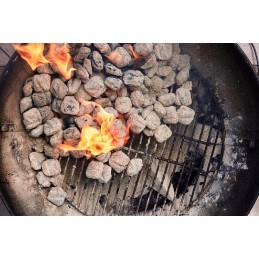 Vulkaninė lava dujiniam griliui