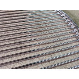 Apvalios pakabinamos grotelės, chromuotas trikojis, 58 cm