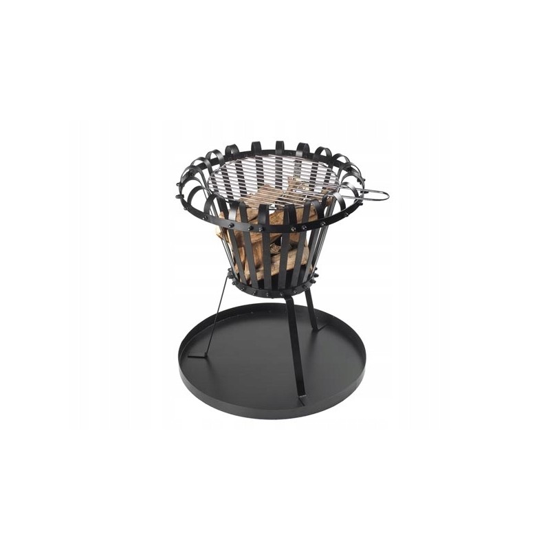 Sodo kepsninė, laužavietė, kepsninė su stovu