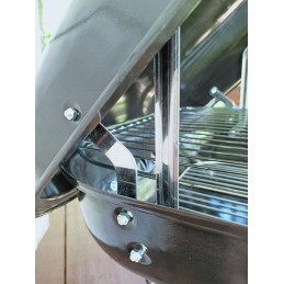 Sodo kepsninė su dangteliu ir lentyna - 99904