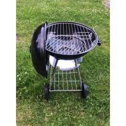 Teksaso virdulys sodo anglies grilis briketams, uždara, uždengta lentyna