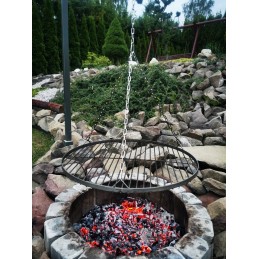 Apvalios grilio grotelės.