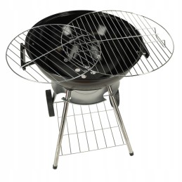 Garden charcoal grill for briquettes, closed, with cover, ventilation and shelf