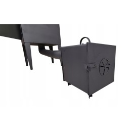 Židinys su grotelėmis rūkyklai