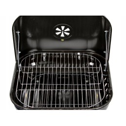 Sodo kepsninė su atverčiamu dangčiu