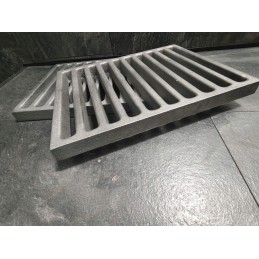 Ketaus grotelės 35 cm x 26 cm x 2,8 cm