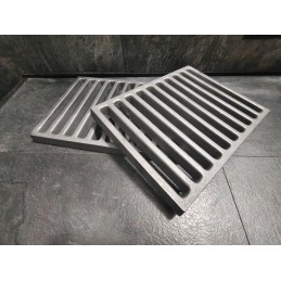 Ketaus grotelės 35 cm x 26 cm x 2,8 cm