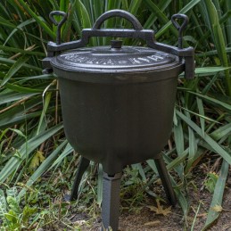 Vengriškas ketaus medžioklinis virdulys, puodas 4 l, stovintis laužui + rankena