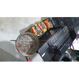 Grilis su anglimis su lentyna 48 26 5cm 1 vnt