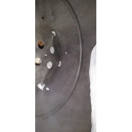 Anglies sodo grilis briketams, uždaras, su ventiliaciniu dangteliu ir lentyna