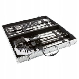 Lagaminų ir stalo įrankių rinkinys, kepsninės reikmenys, 18 vnt