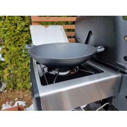 Keptuvė, ketaus wok