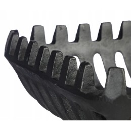 Ketaus židinio grotelės su kojelėmis 37 x 26 cm