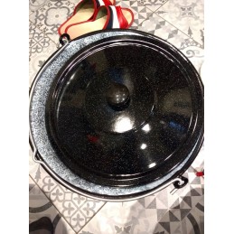 Original Hungarian enameled cauldron 8l