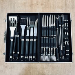 33 dalių kepsninės įrankių ir stalo įrankių rinkinys + dovanų dėklas