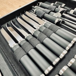 33 dalių kepsninės įrankių ir stalo įrankių rinkinys + dovanų dėklas