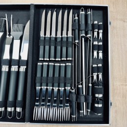 33 dalių kepsninės įrankių ir stalo įrankių rinkinys + dovanų dėklas