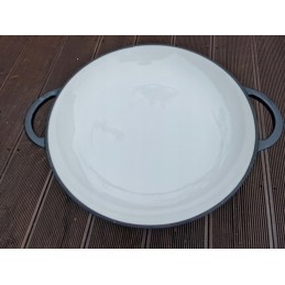 Emaliuota ketaus keptuvė