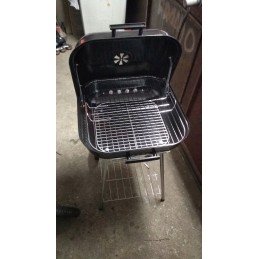 Sodo kepsninė su dangteliu, grotelės 40-45 cm