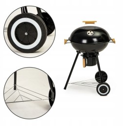 Sodo grilis su dangčiu ant ratų