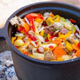 Medžioklinis virdulys 8 litrų, židinys, ketaus grilis, didelis kepsnys