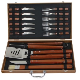 Grilio priedų rinkinys 18 el maestro mr 1012