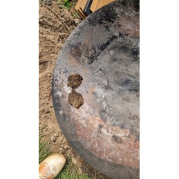 Židinys 80 cm skersmens iš ketaus