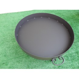 Aukcionas skirtas 60 cm skersmens sodo židiniui.