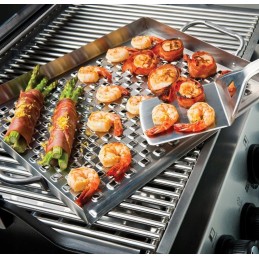 Perforated steel roasting pan