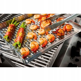 Perforated stainless steel roasting pan