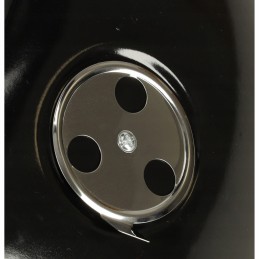 Garden charcoal grill for briquettes, closed, with cover, ventilation and shelf