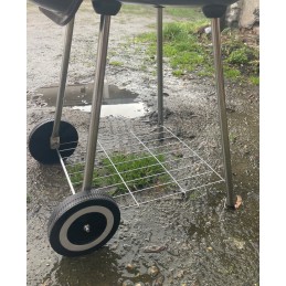 Sodo kepsninė su dangteliu, grotelės 40-45 cm