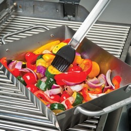 Broil King 69818 aukštai perforuota wok keptuvė