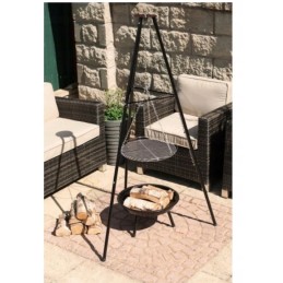 Sodo kepsninė, pakabinamas trikojis, laužavietė laužui