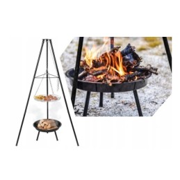 Sodo kepsninė, pakabinamas trikojis, laužavietė laužui