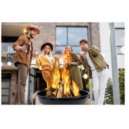 Sodo kepsninė, pakabinamas trikojis, laužavietė laužui