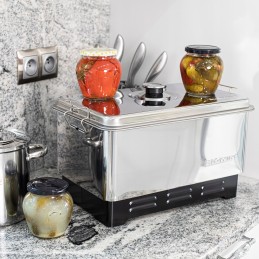 Didelė šeimyninė balkoninė rūkykla su termometru