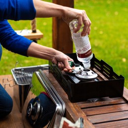 Didelė šeimyninė balkoninė rūkykla su termometru