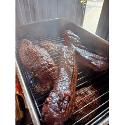 Didelė šeimyninė balkoninė rūkykla su termometru