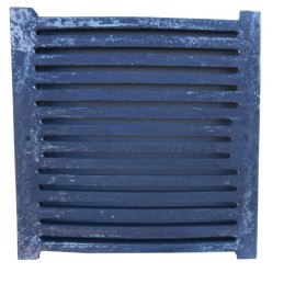 Tvirtos, kokybiškos ketaus grotelės, tinkamos daugumai virtuvinių židinių ir atvirų židinių, taip pat visų tipų griliams ir kt.