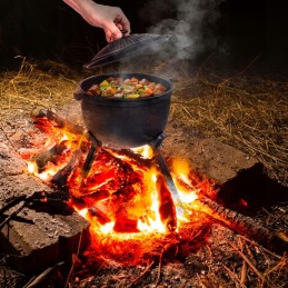 Stovintis katilas 8l, kietas ketaus puodas, medžioklinis katilas, vengriškas grilis