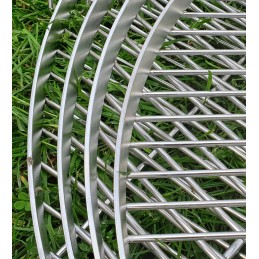 Nerūdijančio plieno grotelės 80 cm, apvalios, trikojo grotelių, laužavietės, aukštos kokybės