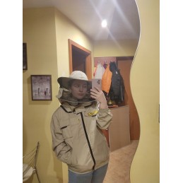 Klasikinis bitininkystės megztinis su kepure