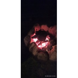 Superinis katilas, ketaus medžioklės puodas, 8 litrai, laužui + nemokamai