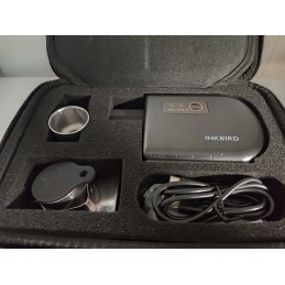 inkbird isc-027bw grilio ventiliatorius, skirtas temperatūros stebėjimui su automatiškai reguliuojamu ventiliatoriaus greičiu.