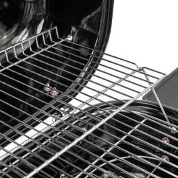 Stačiakampės anglies kepsninės su praktišku dangteliu ir transportavimo ratukais